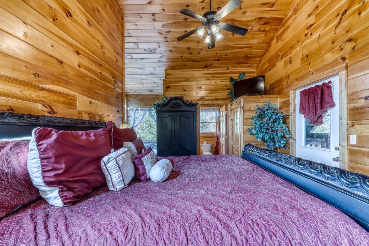 Villa Harrisons Hideout Pigeon Forge Esterno foto